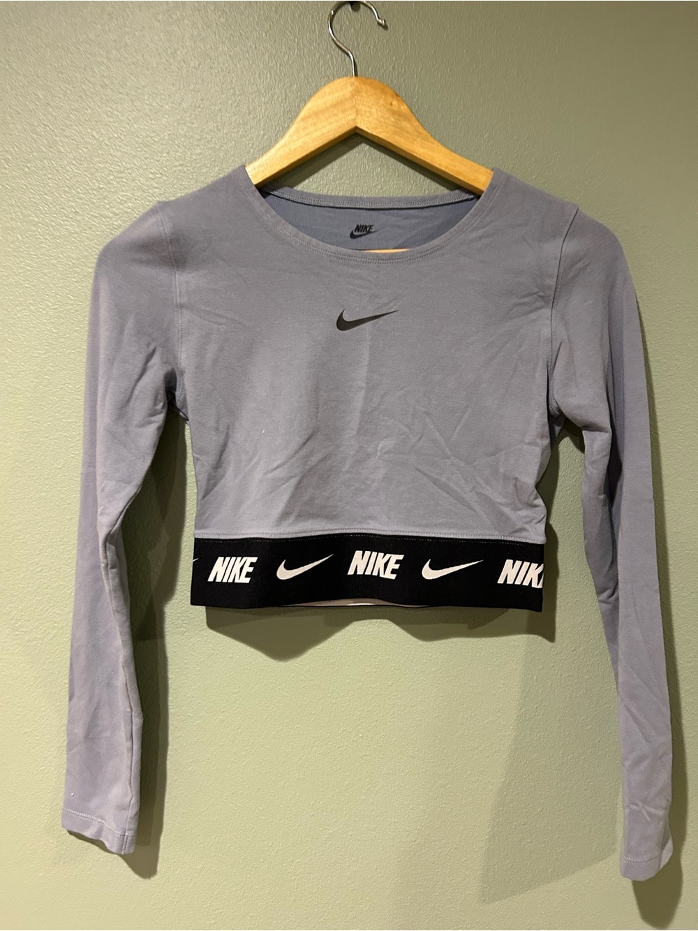 Nike Cropped Long-Sleeve Top in Light Purple with Black Branded Hem
